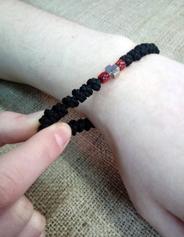 Prayer Rope 33 knots Elastic silver cross with Holy anointing oil