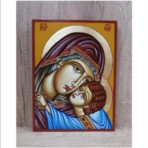 Virgin Mary Sweet Kiss