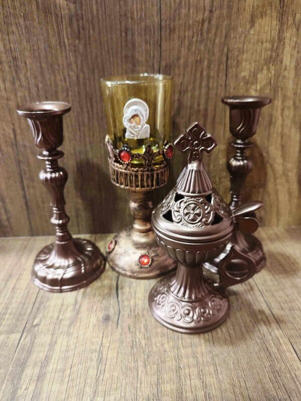 Set Oil lamp with Bronze Censer