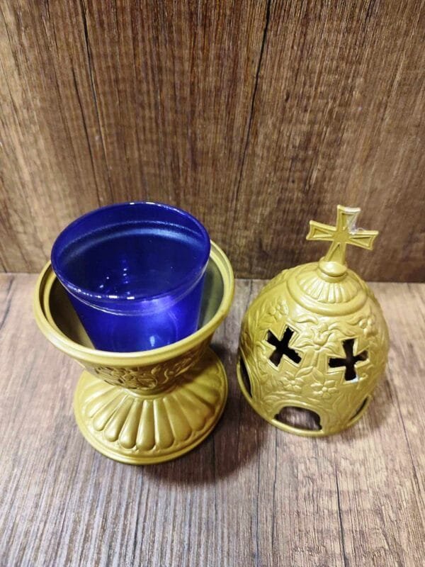 Gold Standing Oil Lamp