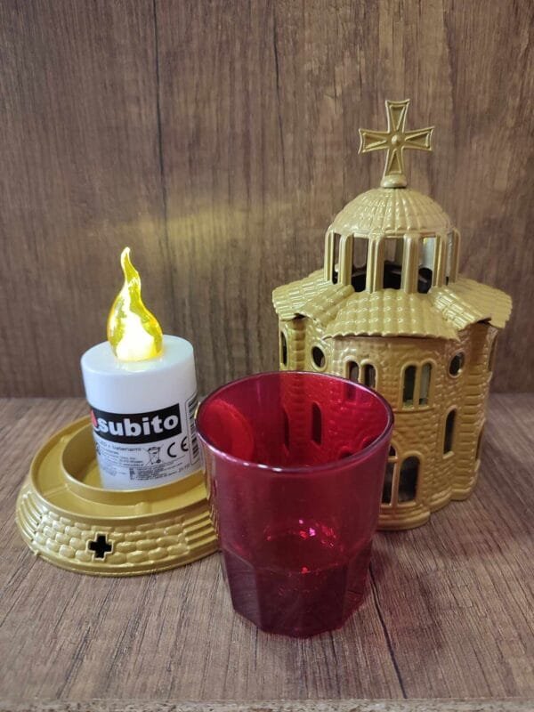 Gold Standing Church Oil Lamp