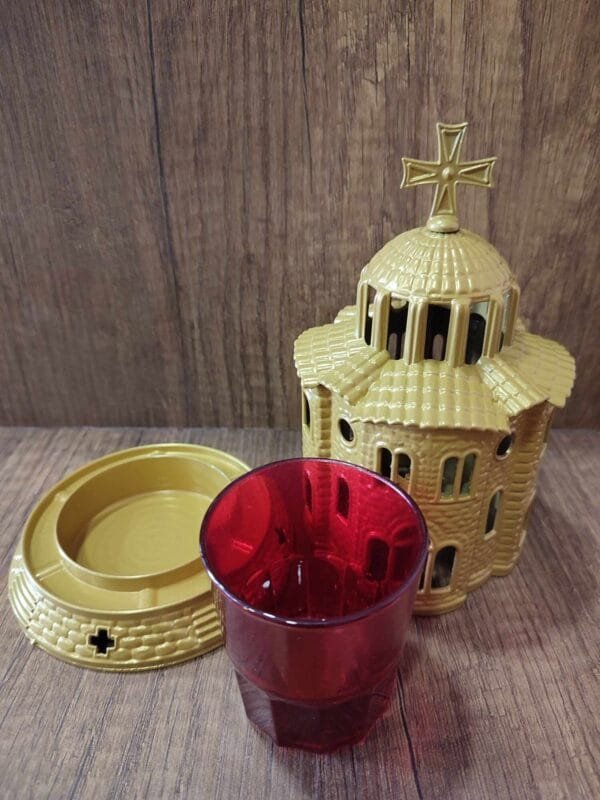 Gold Standing Church Oil Lamp