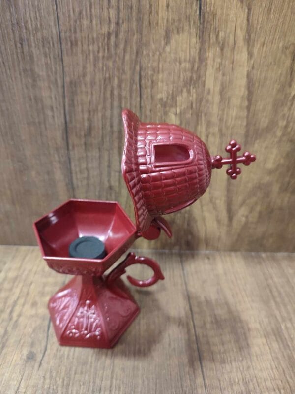 Outdoor Red Metal Censer