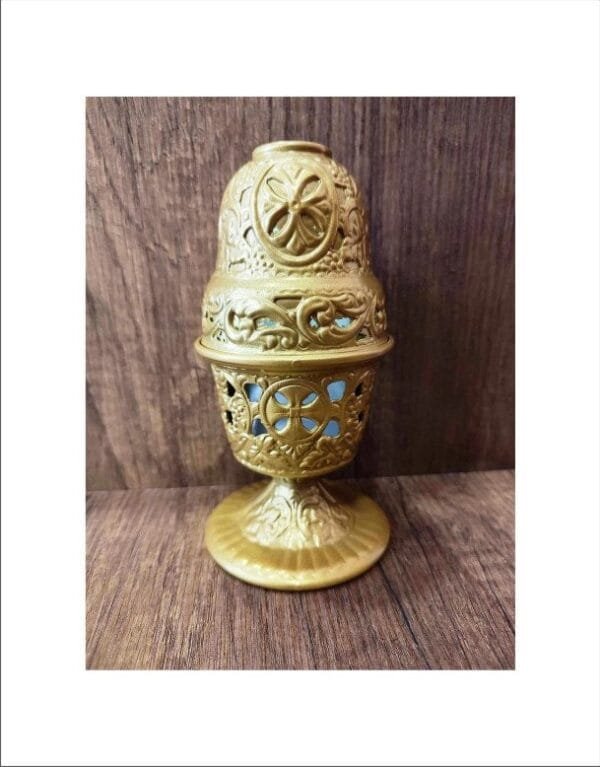 Gold Standing Oil Lamp