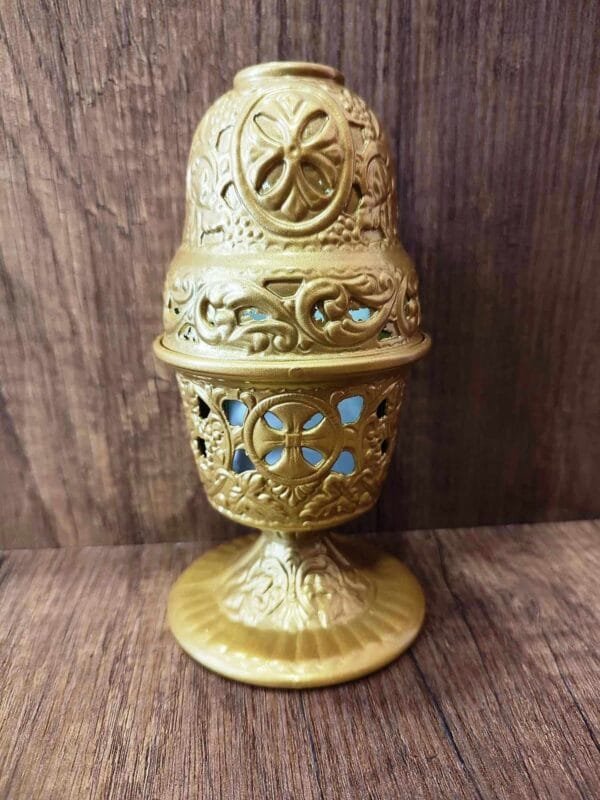 Gold Standing Oil Lamp