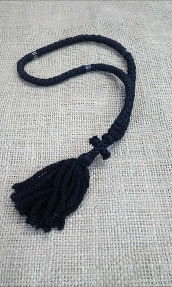 Prayer Rope 100 knots wool