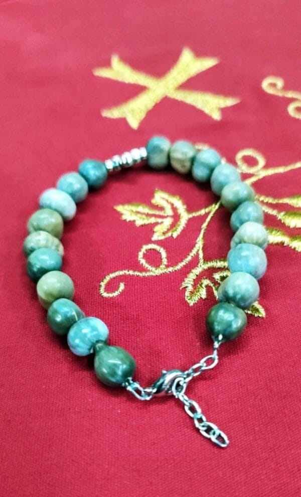 Virgin Mary Tears Bracellet with 19 Knots and Cross